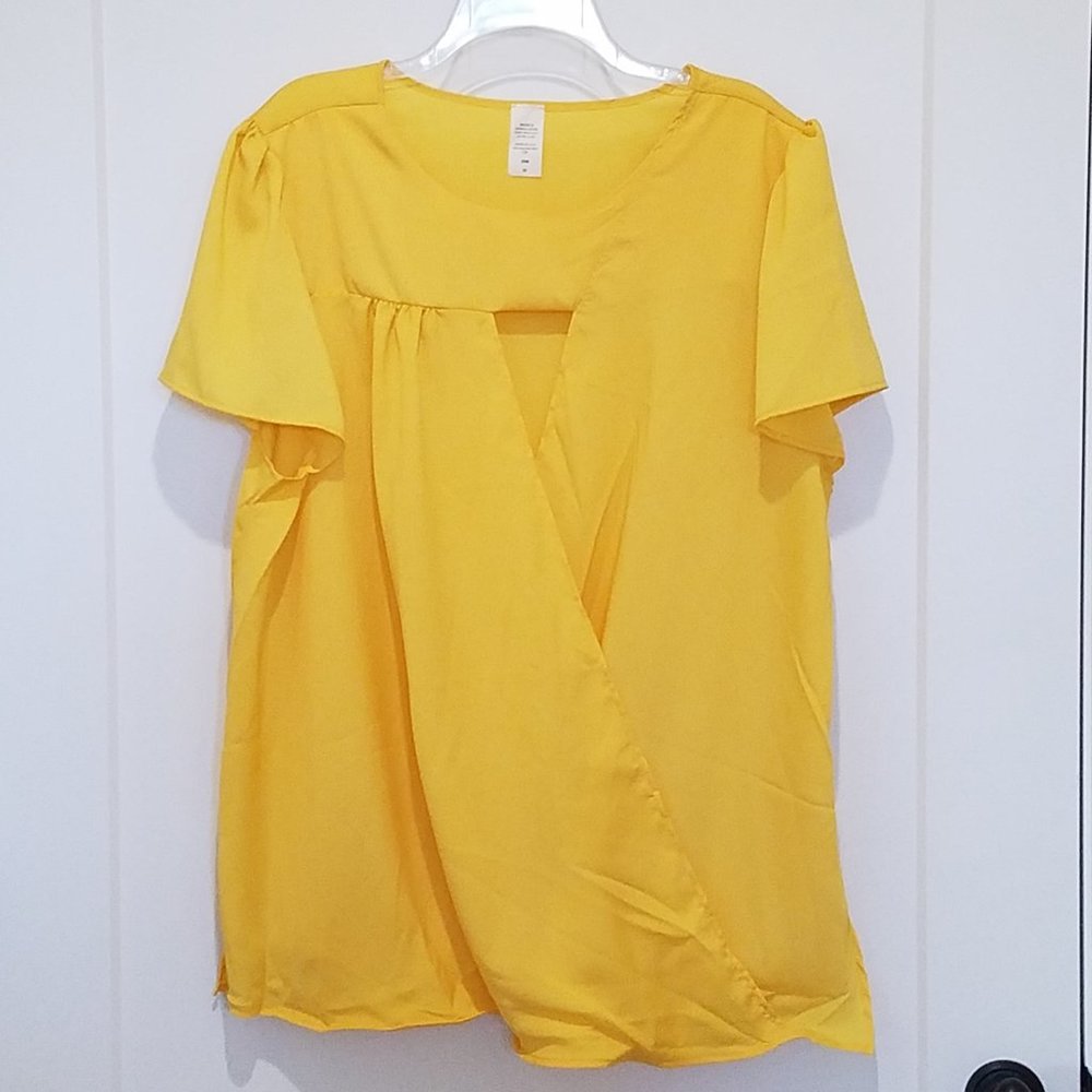 blouse  yellow cutout plus